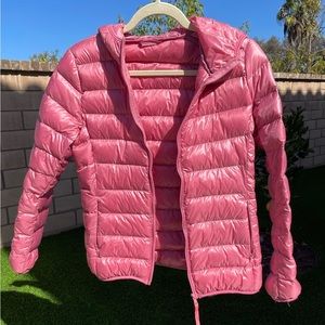 Buddle of Uniqilo style jacket and vest